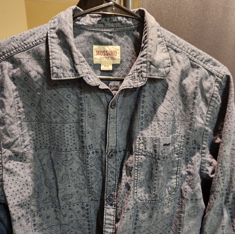 Men's longsleeve elegant shirt size medium
